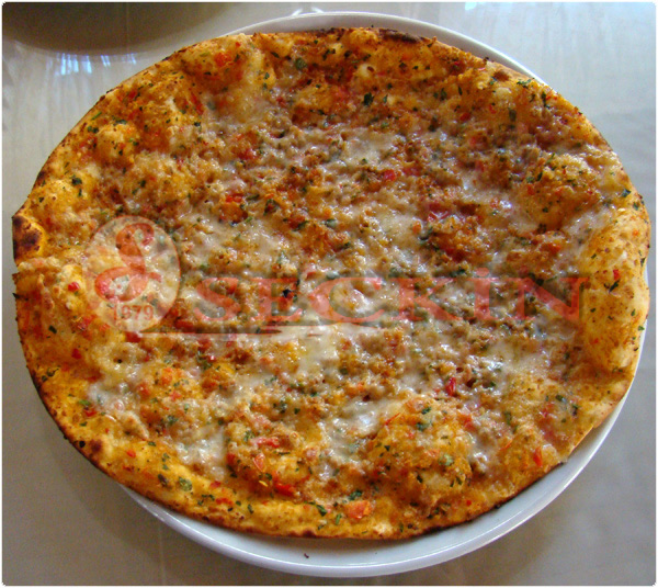 Kaşarlı Lahmacun